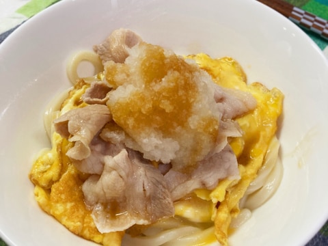 ほわほわ卵の❤️おろし肉ぶっかけうどん